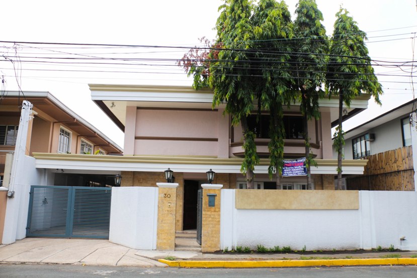 30 TRINIDAD, MAGALLANES VILLAGE